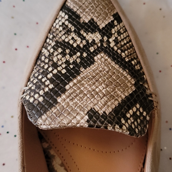 Taryn Rose Tan Suede Weatherproof Flats - Picture 12 of 14